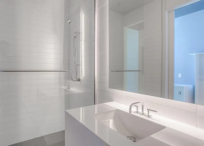 Revel Hotel 4*